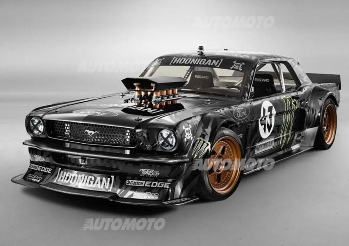 Hoonicorn RTR: una Mustang del '65 da urlo per Ken Block