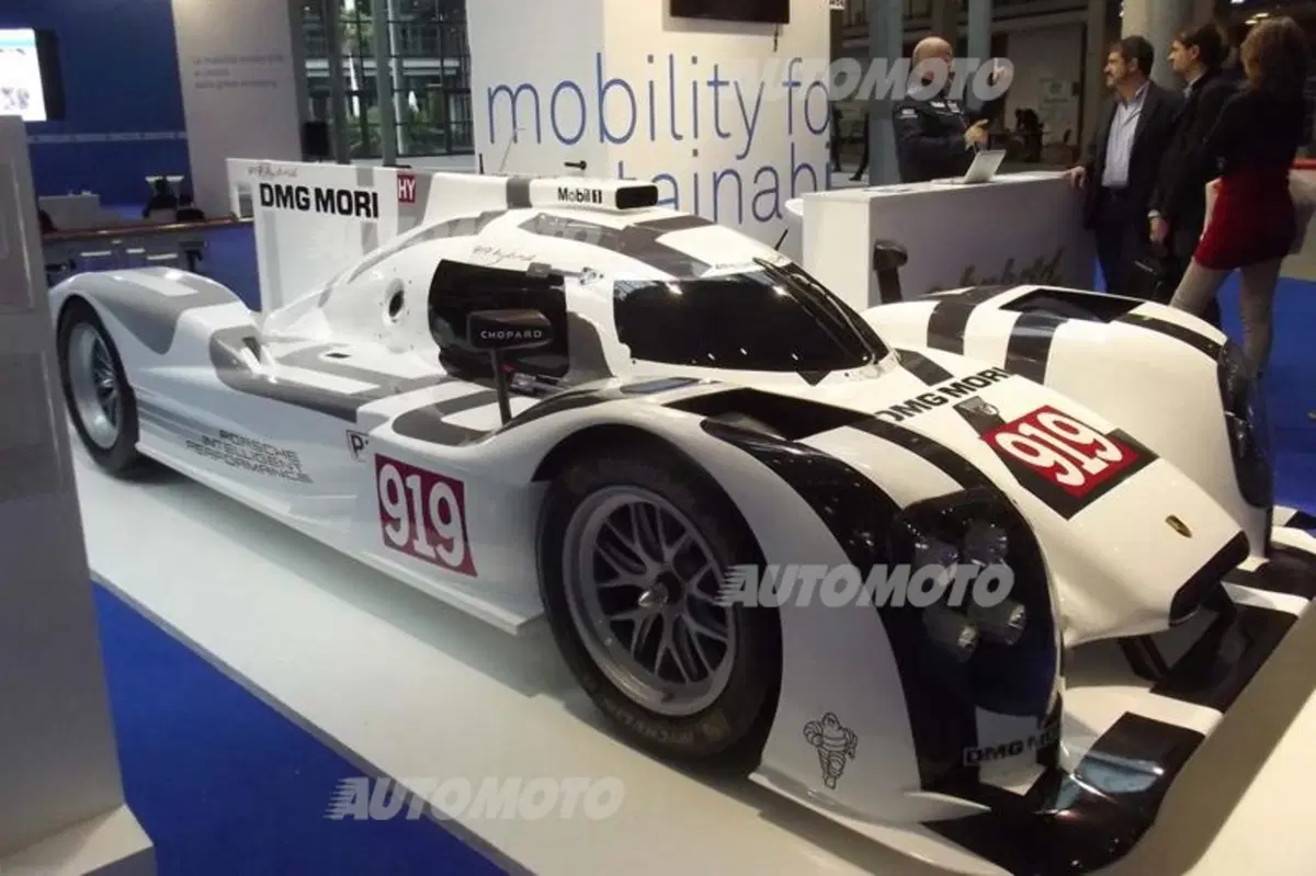 Ecomondo: a Rimini le tecnologie di propulsione alternative (23)