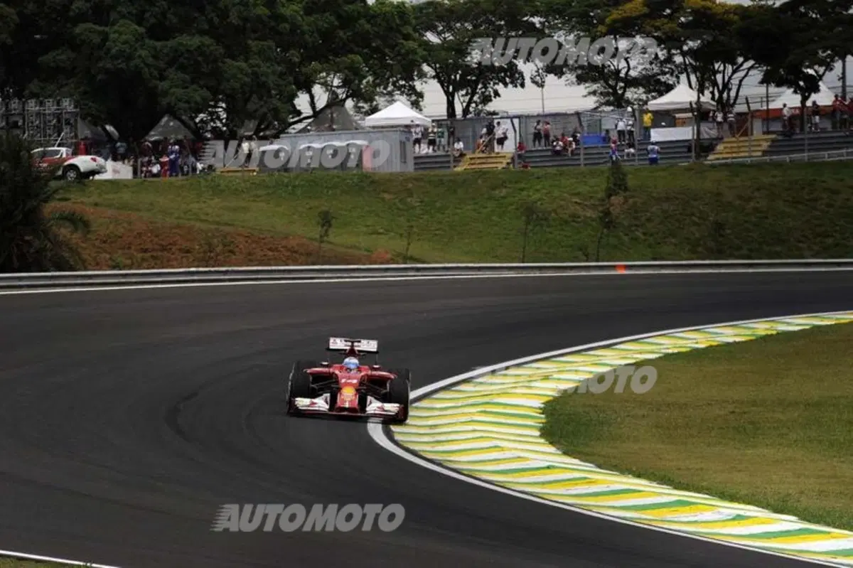 Formula 1 Brasile 2014: Rosberg in testa alle libere del venerdì (22)