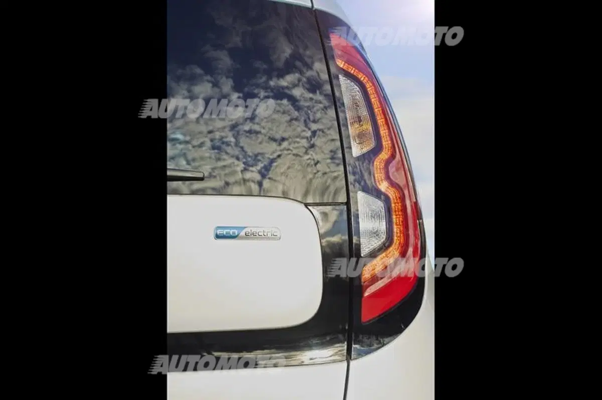 Kia Soul EV (44)