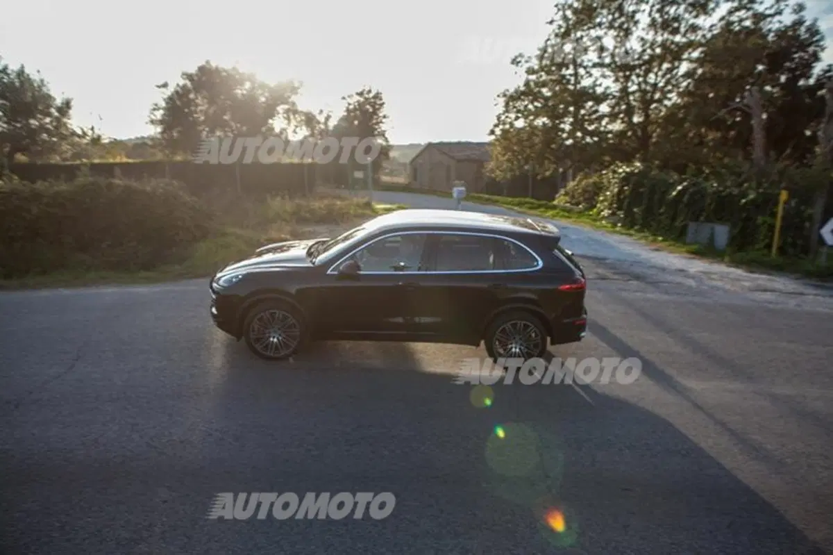 Porsche Cayenne restyling (7)
