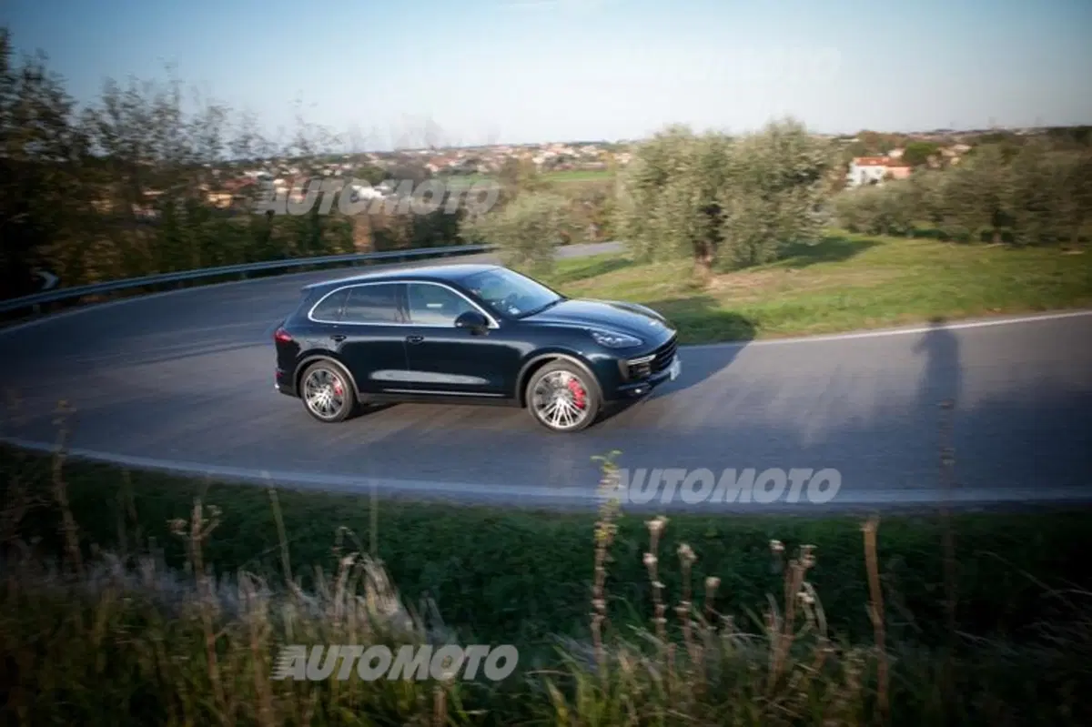Porsche Cayenne restyling (13)