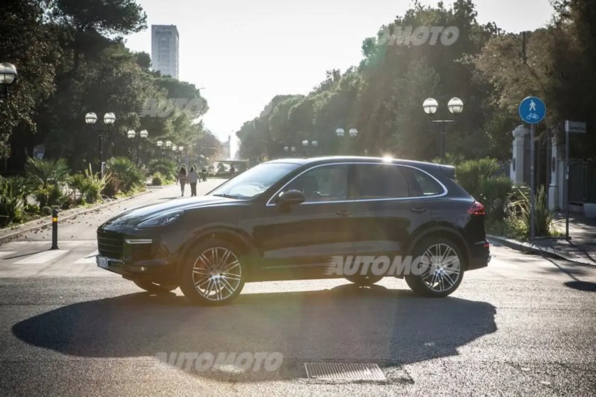 Porsche Cayenne restyling (16)