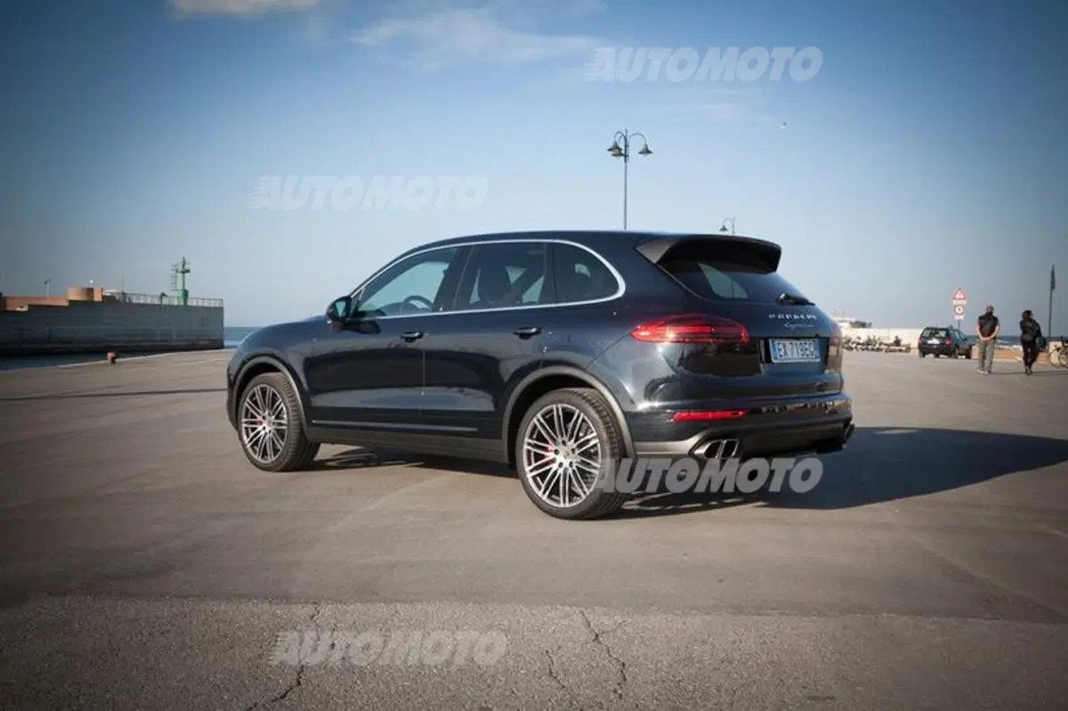 Porsche Cayenne restyling (18)