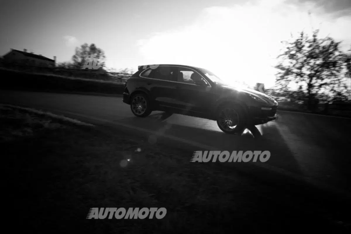 Porsche Cayenne restyling (20)