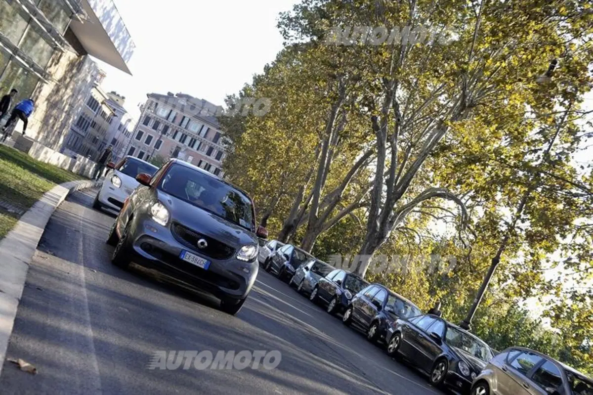 Nuova smart forfour (7)