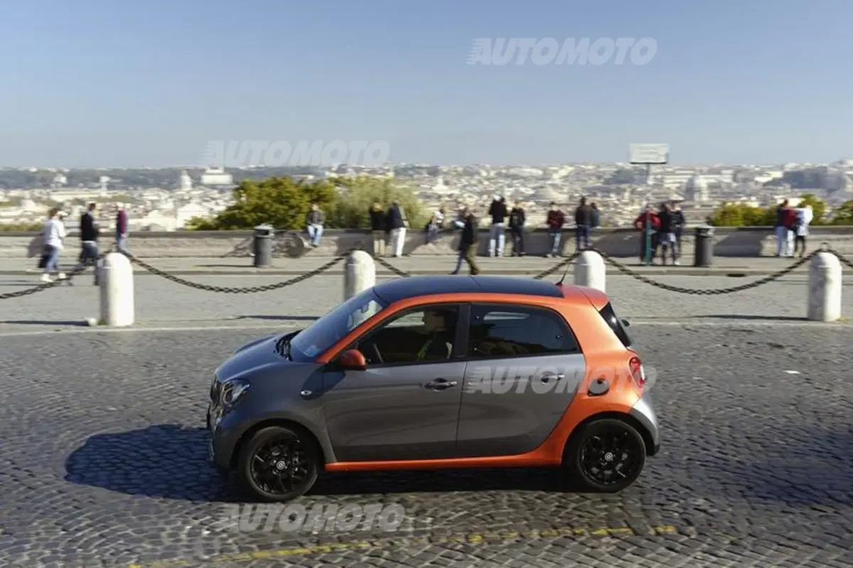 Nuova smart forfour (12)