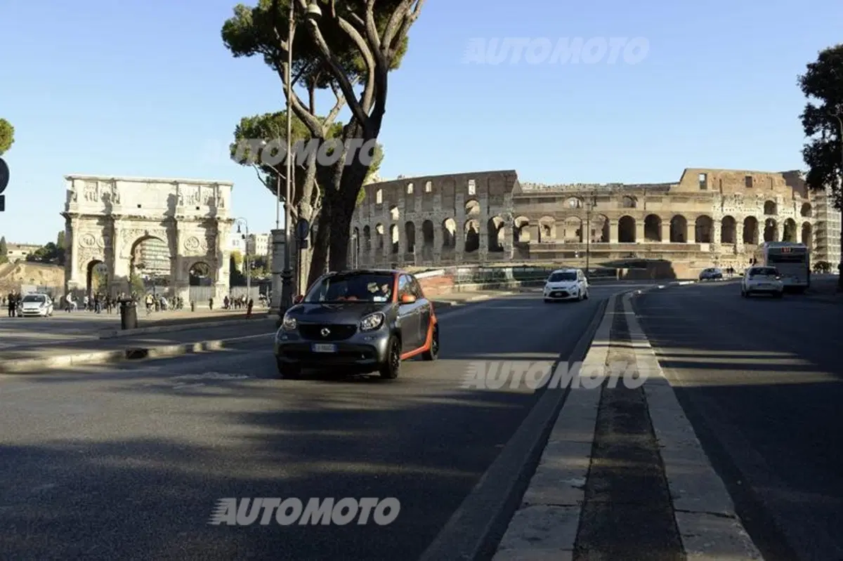 Nuova smart forfour (13)