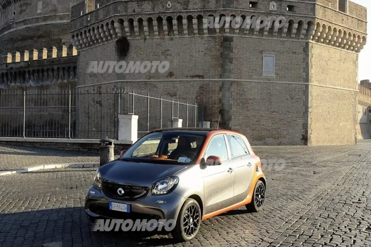 Nuova smart forfour (14)