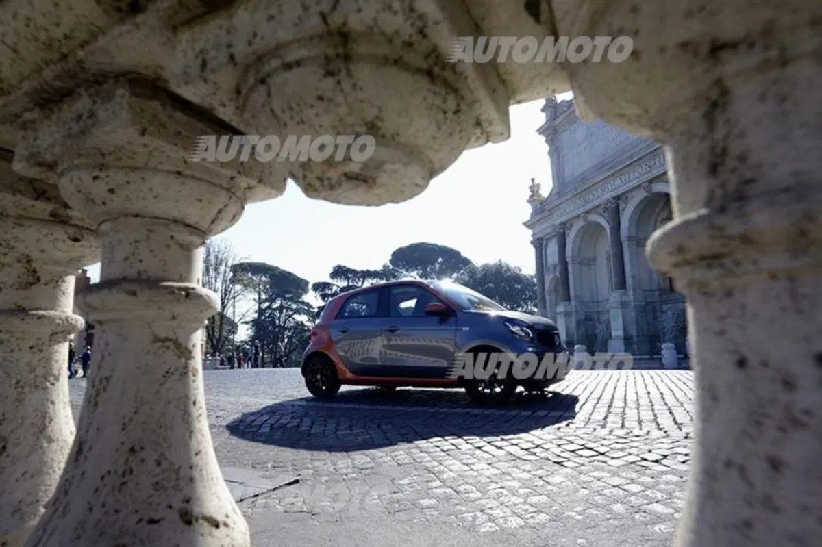Nuova smart forfour (15)