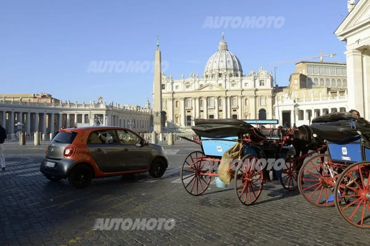 Nuova smart forfour (16)