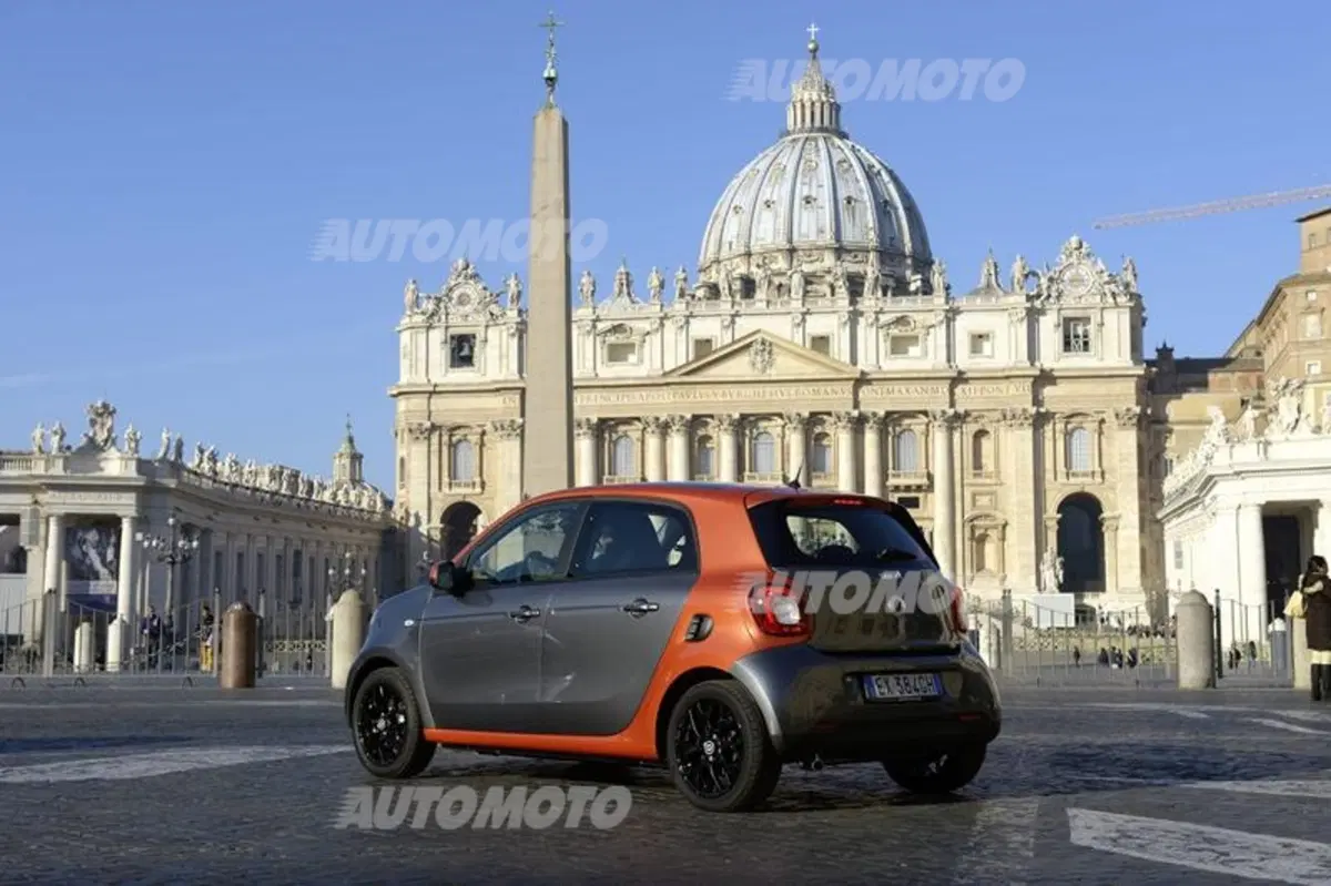 Nuova smart forfour (18)