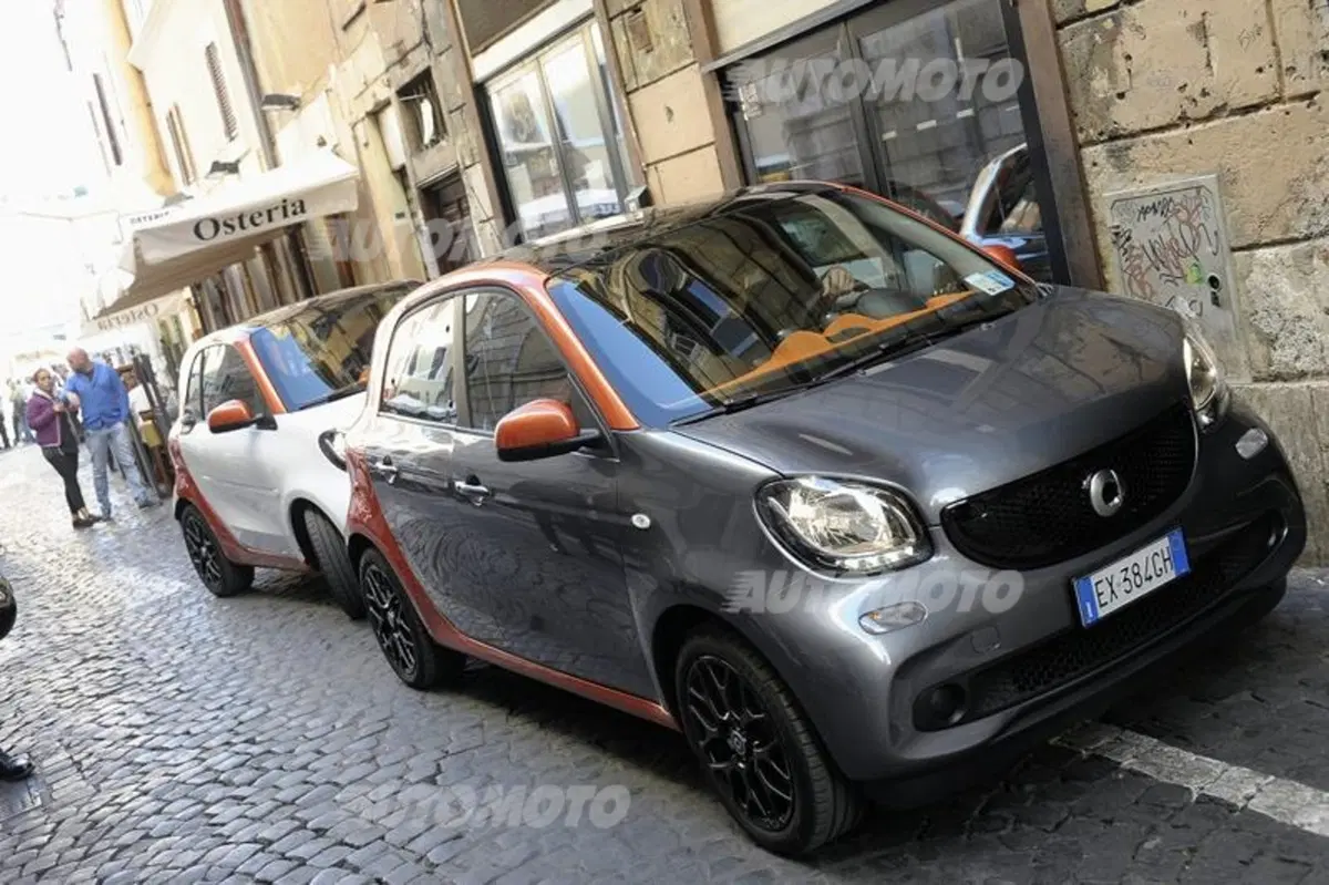 Nuova smart forfour (26)