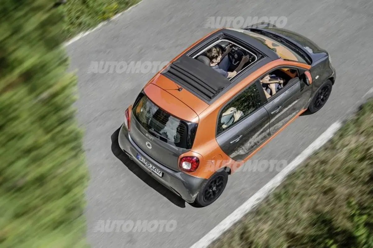 Nuova smart forfour (47)