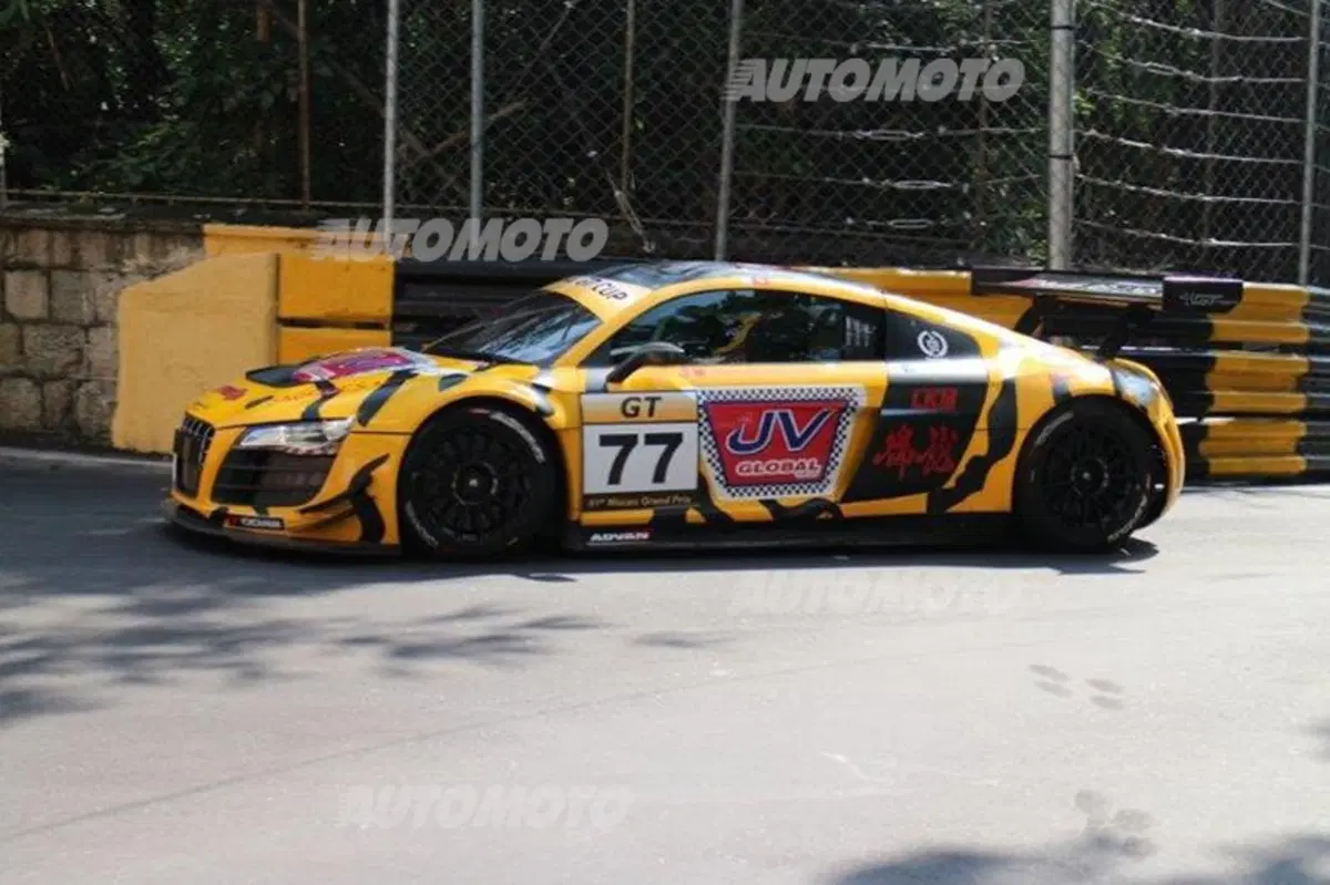 Dalle auto alle moto: il folle weekend di corsa a Macao (15)