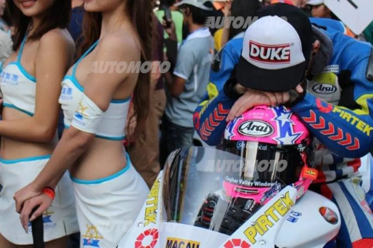 Dalle auto alle moto: il folle weekend di corsa a Macao (26)