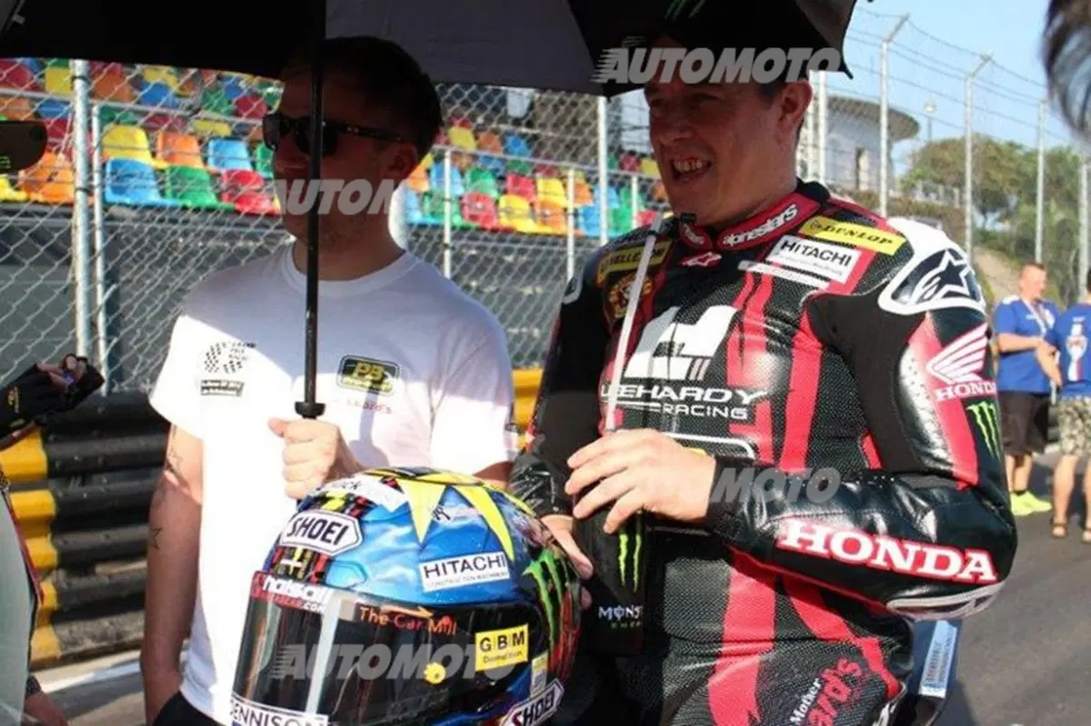 Dalle auto alle moto: il folle weekend di corsa a Macao (27)