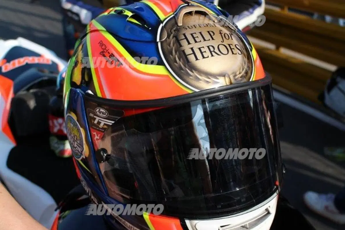 Dalle auto alle moto: il folle weekend di corsa a Macao (30)