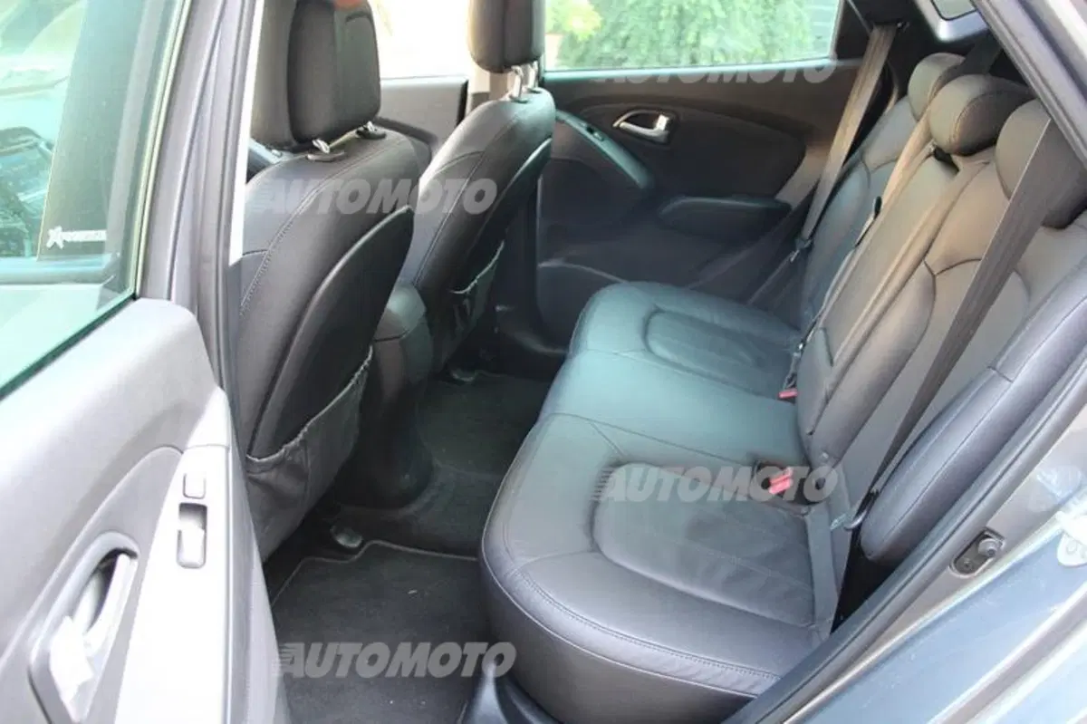 Hyundai ix35 restyling (26)