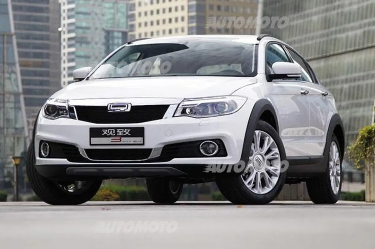 Qoros 3 City SUV: il crossover secondo i Cinesi