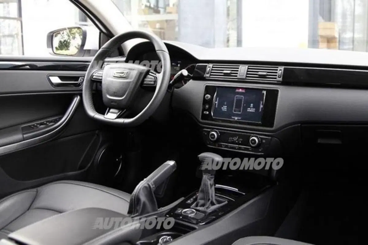Qoros 3 City SUV: il crossover secondo i Cinesi (5)