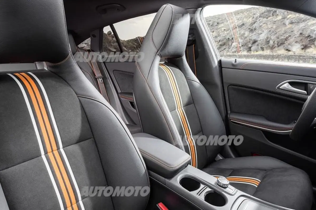 Mercedes-Benz CLA Shooting Brake: ecco la station coupé (23)