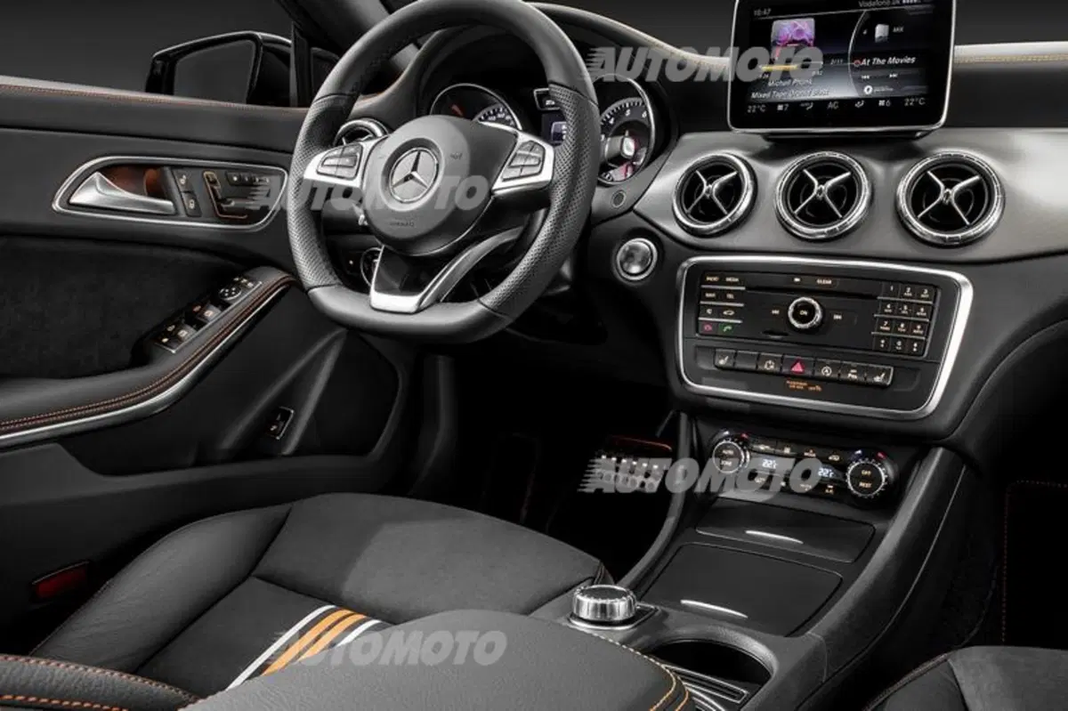 Mercedes-Benz CLA Shooting Brake: ecco la station coupé (24)