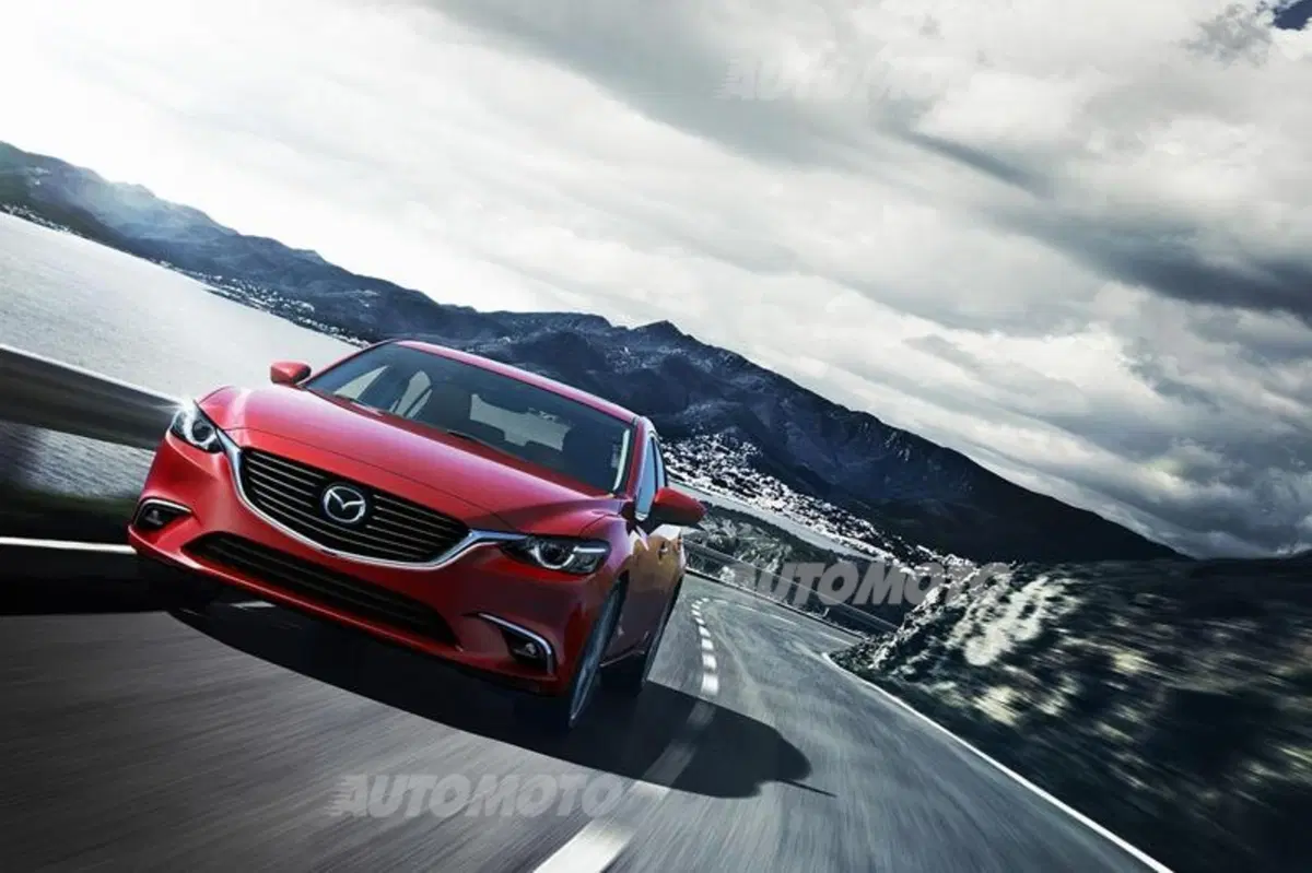 Mazda6 restyling: ecco come cambia dentro e fuori (11)