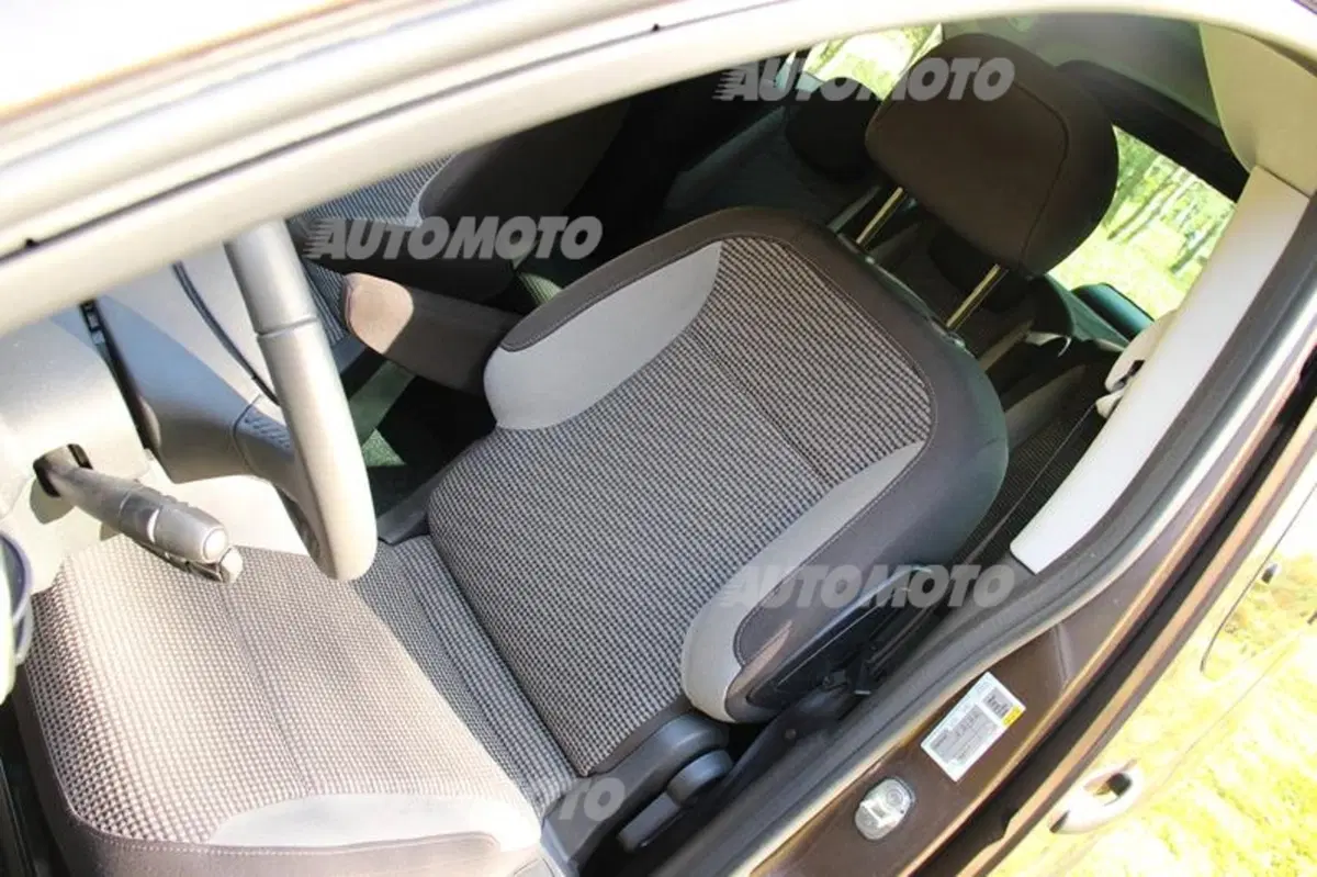 Peugeot Partner 4x4 Dangel (27)