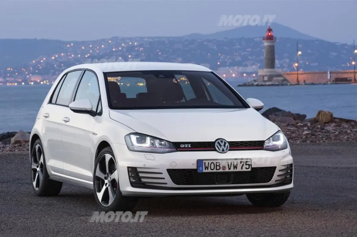 Volkswagen Golf, dal diesel all'elettrico. Ecco l'esercito al completo (24)