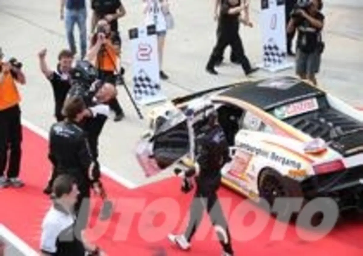 Lamborghini Super Trofeo, Sepang: dall'insonnia al Titolo Mondiale