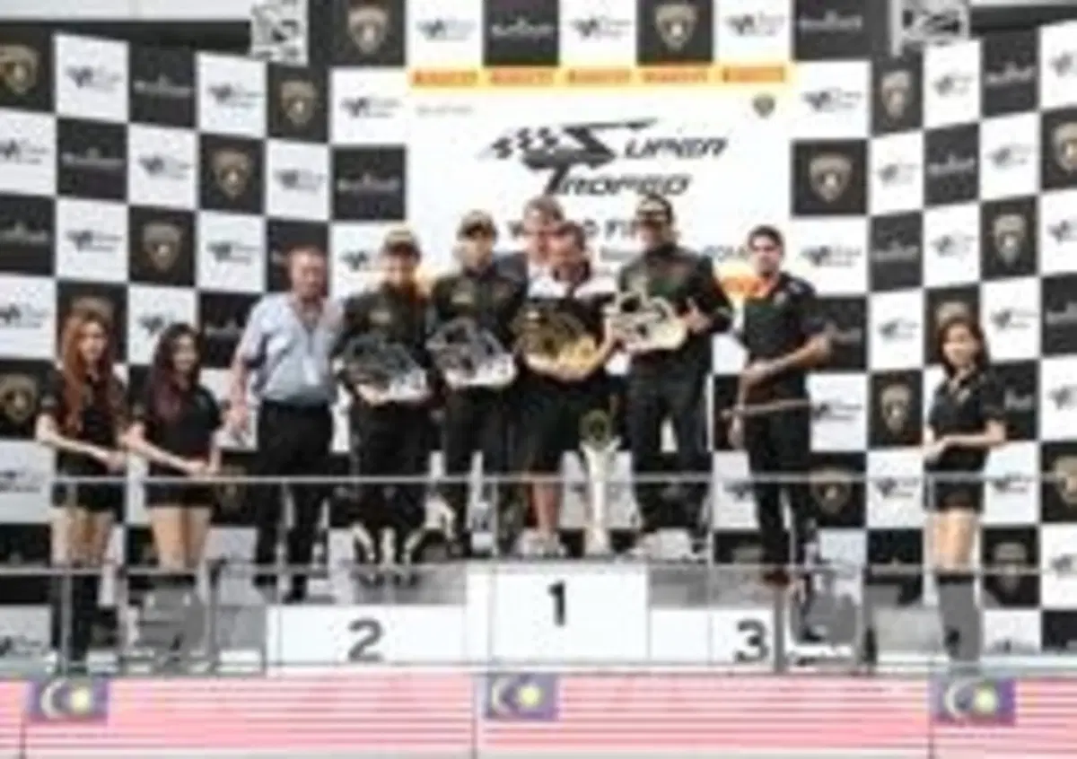 Lamborghini Super Trofeo, Sepang: dall'insonnia al Titolo Mondiale (9)