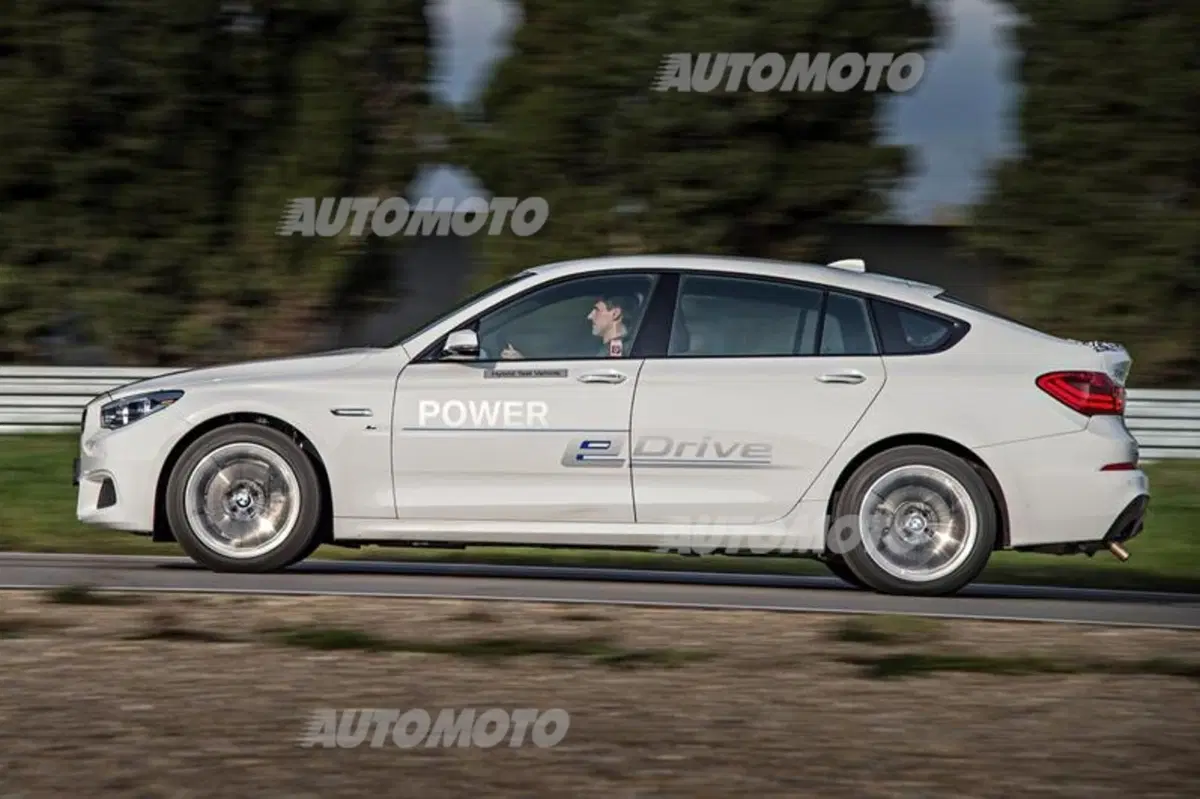BMW Serie 5 GT concept: in arrivo il plug-in hybrid "al contrario" (5)