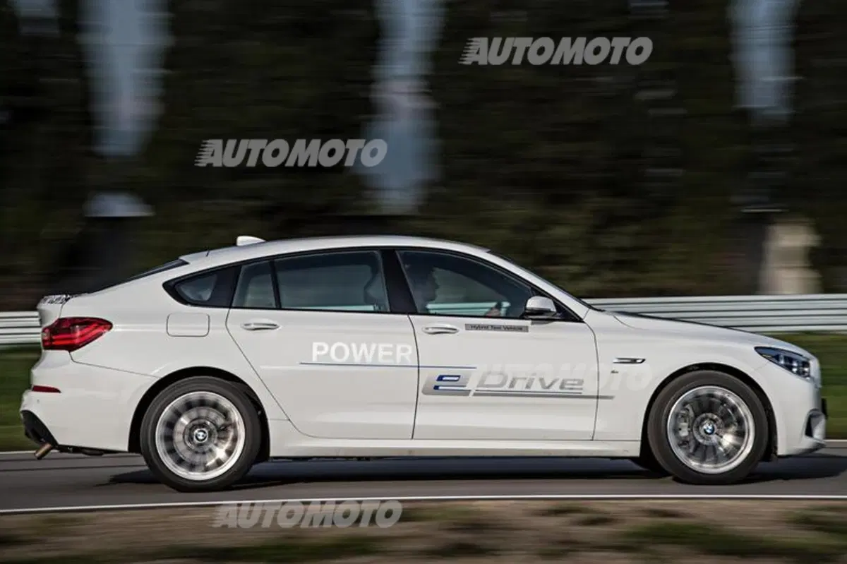 BMW Serie 5 GT concept: in arrivo il plug-in hybrid "al contrario" (6)