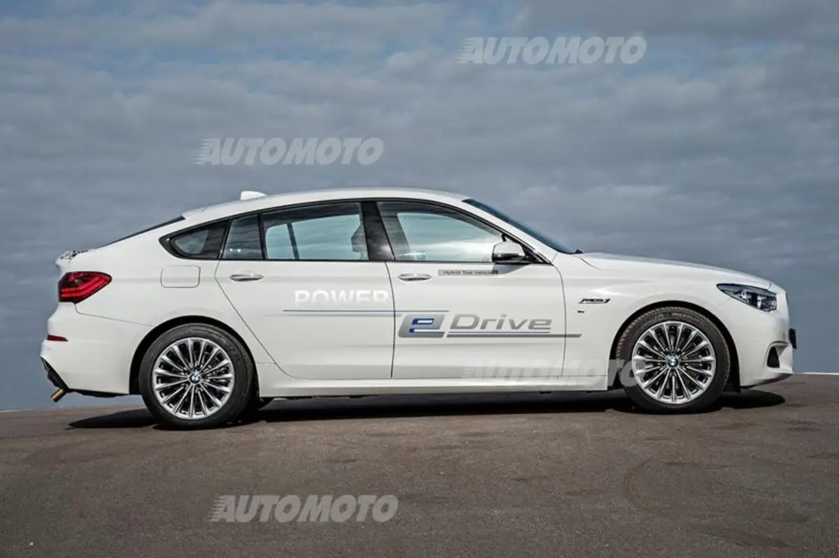 BMW Serie 5 GT concept: in arrivo il plug-in hybrid "al contrario" (13)
