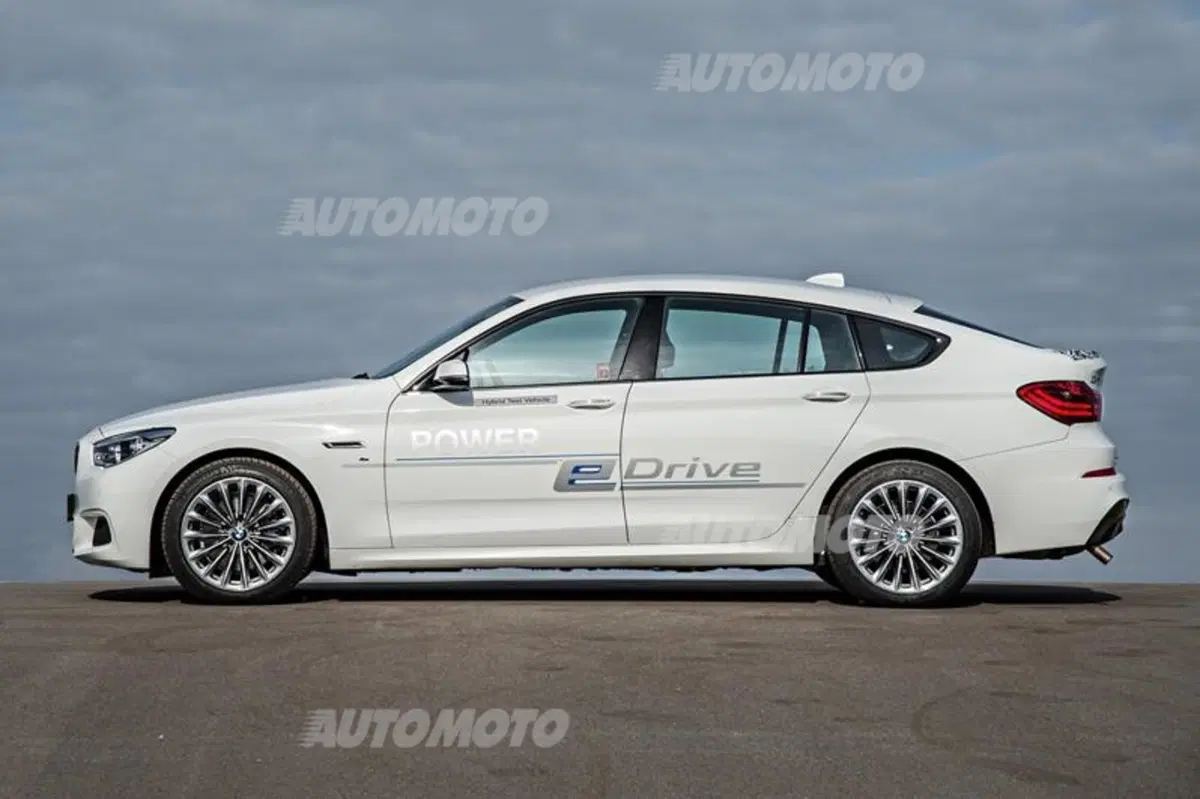 BMW Serie 5 GT concept: in arrivo il plug-in hybrid "al contrario" (14)
