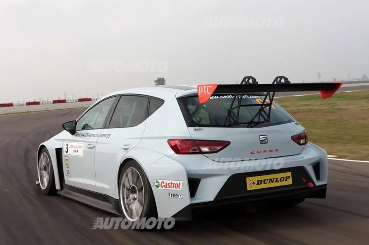 Seat Leon Cup Racer (6)