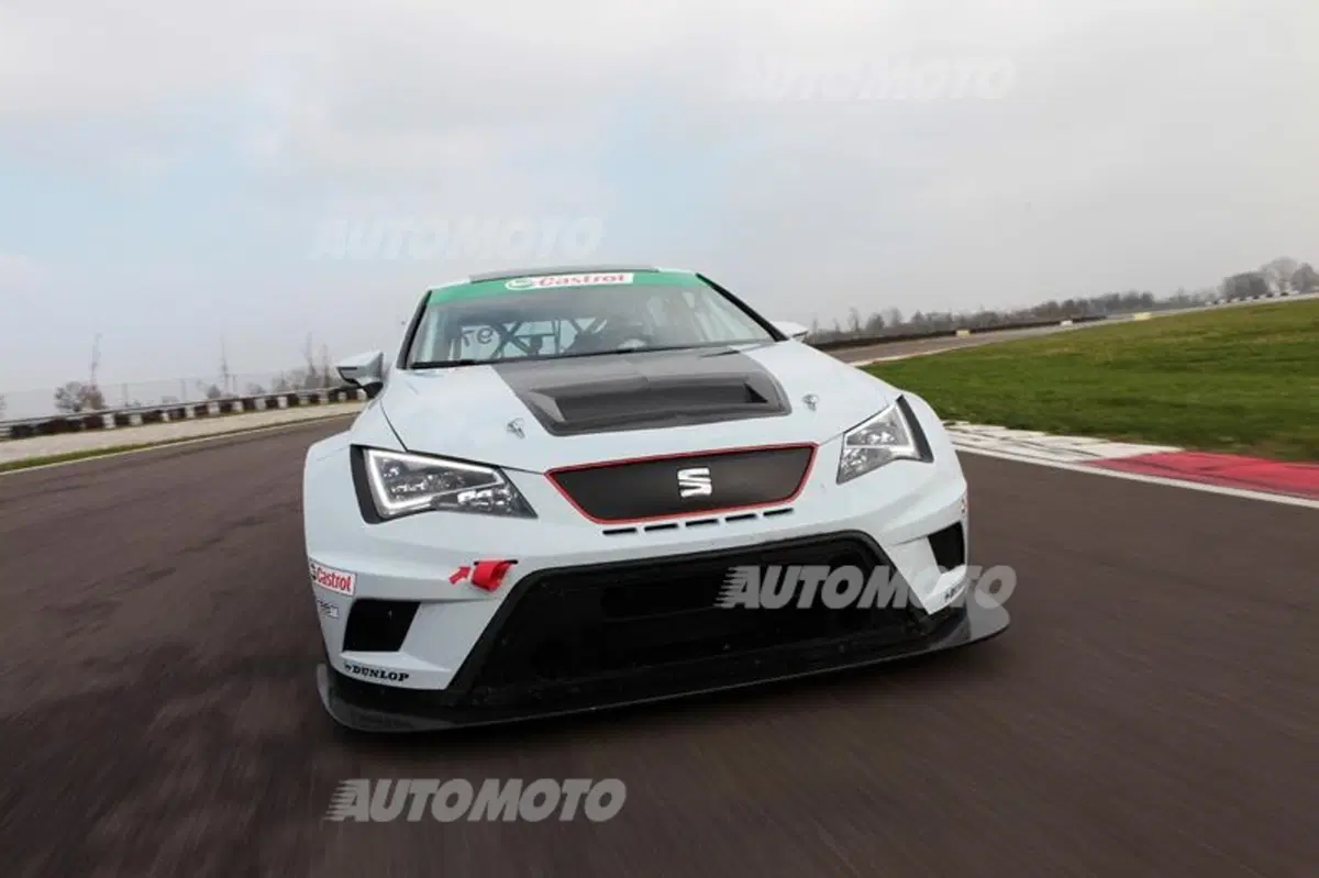 Seat Leon Cup Racer (11)