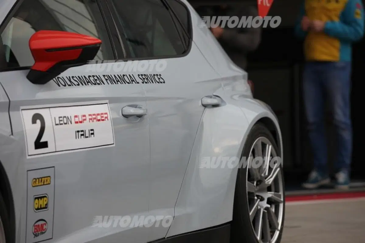 Seat Leon Cup Racer (14)