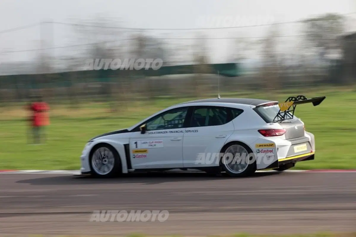Seat Leon Cup Racer (15)