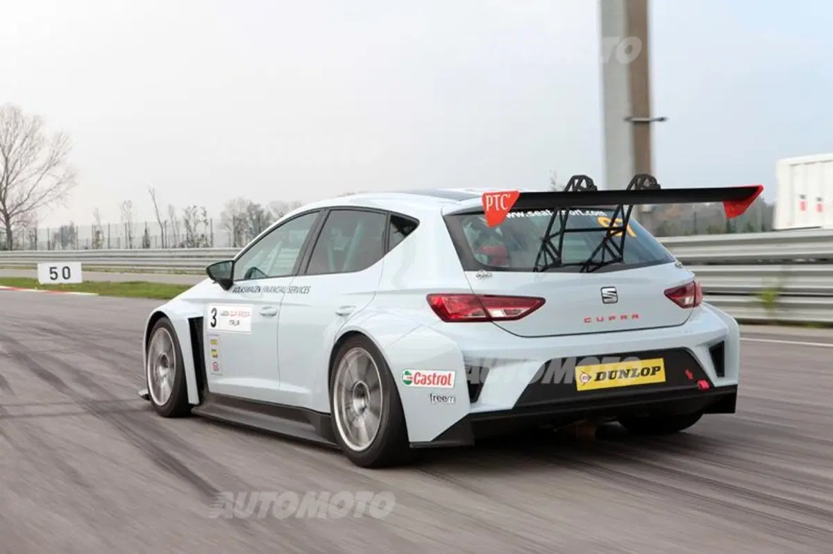Seat Leon Cup Racer (22)