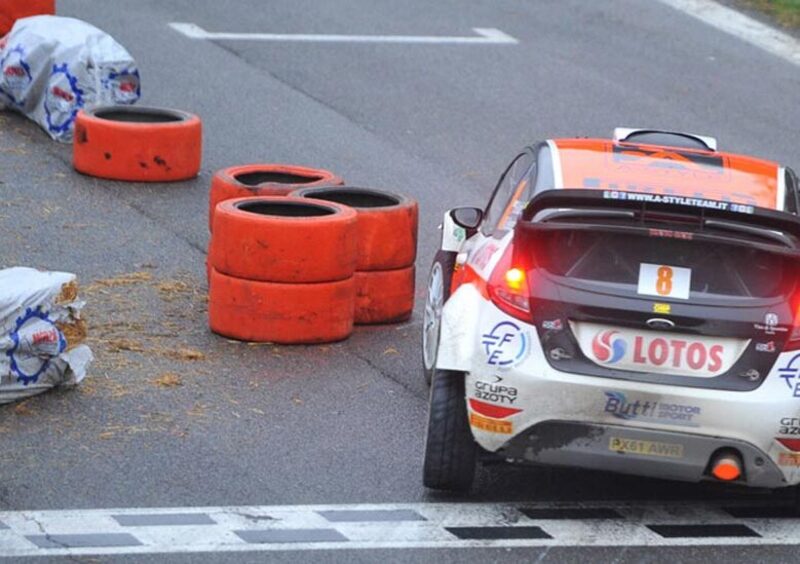 Rally di Monza 2014: Kubica trionfa anche nel Master Show. Rossi perde, ma a testa alta