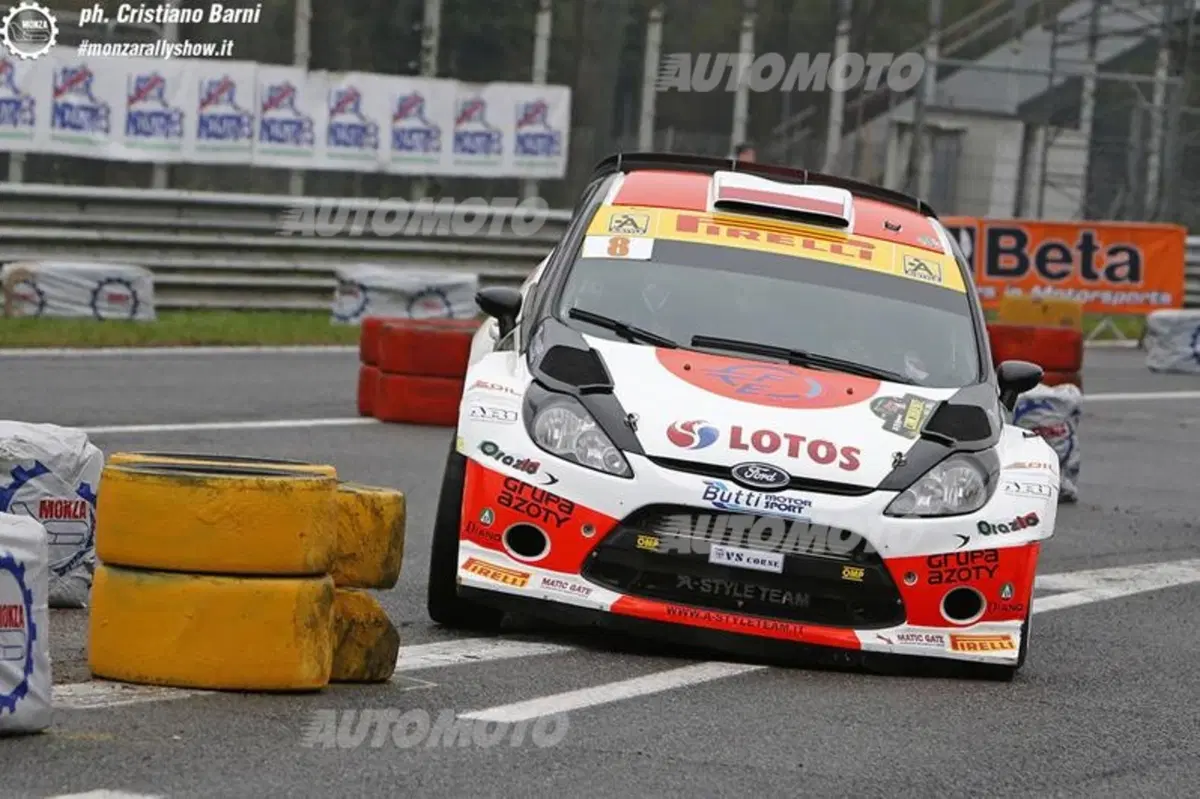 Rally di Monza 2014: Kubica trionfa anche nel Master Show. Rossi perde, ma a testa alta (11)
