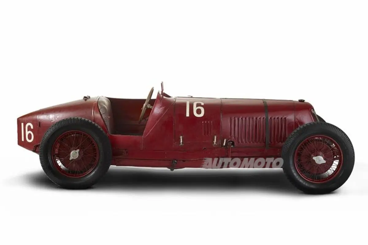 Maserati: tutto è cominciato 100 anni fa in un'officina di Bologna (32)