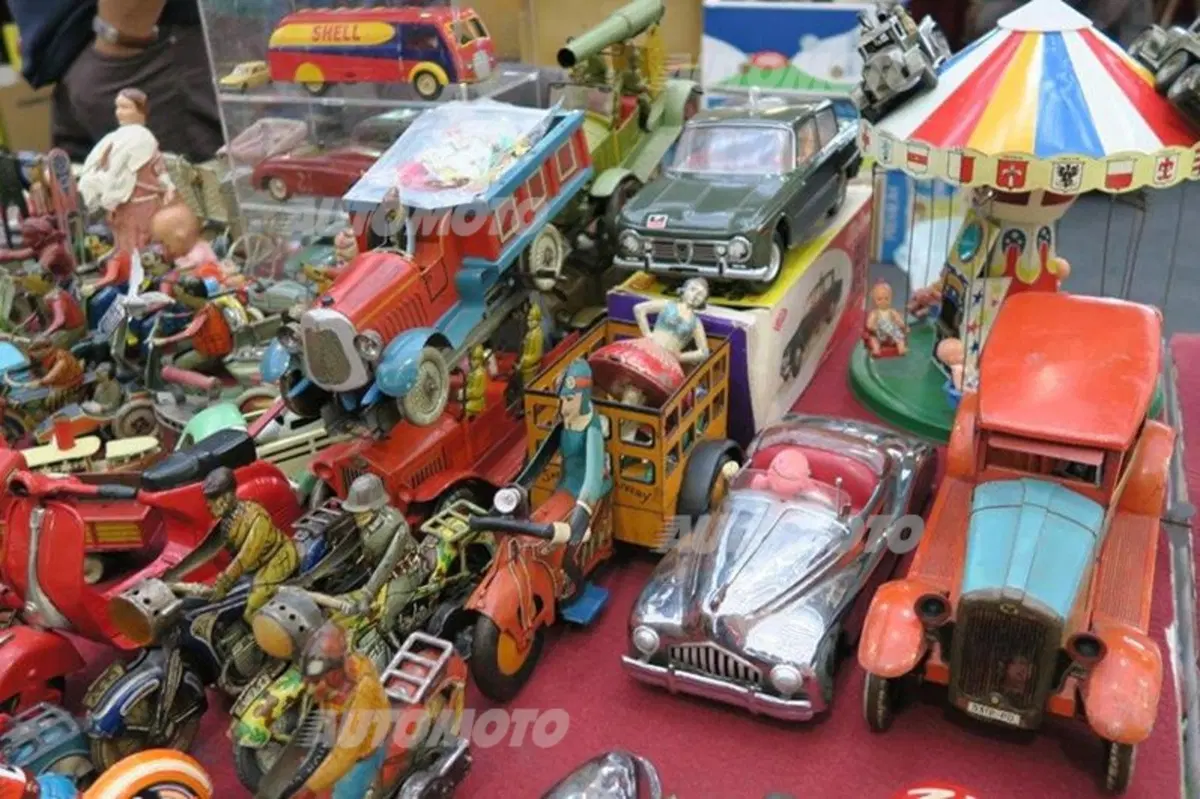 Mostra scambio modellismo 2014: a Novegro torniamo tutti bambini