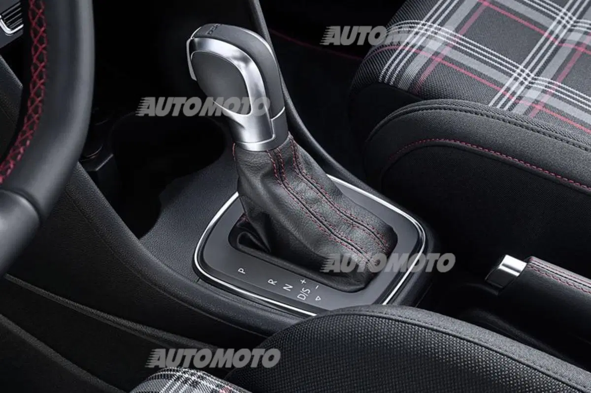 Volkswagen Polo GTI restyling (27)