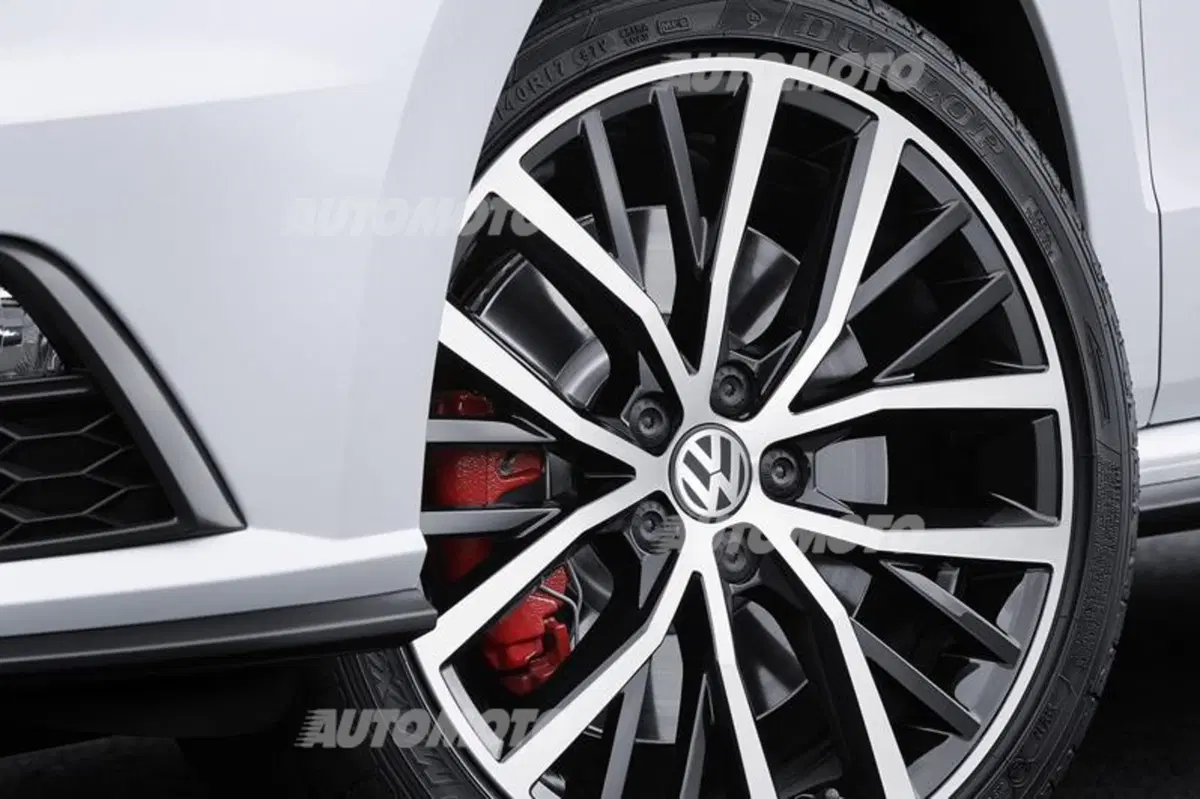 Volkswagen Polo GTI restyling (34)