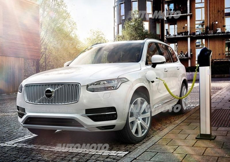 Volvo XC90 T8: i prezzi della SUV plug-in hybrid da 400 CV