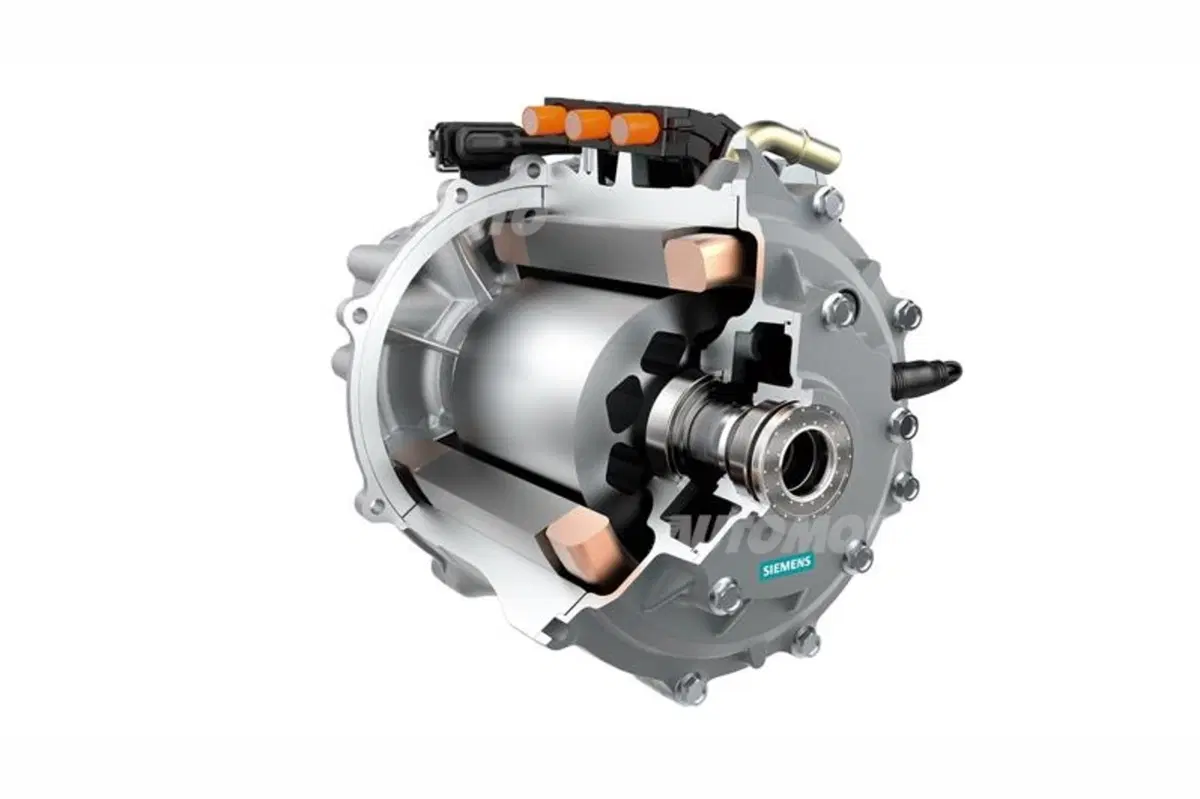 Volvo XC90 T8: i prezzi della SUV plug-in hybrid da 400 CV (18)
