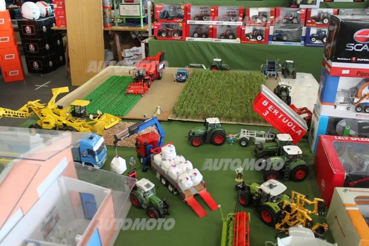 Auto e moto del passato – Ferrara Fiere (6)